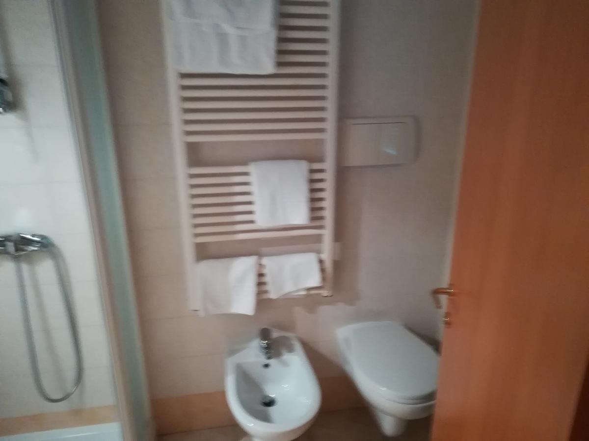 Ancarano  Hotel Tramonto מראה חיצוני תמונה